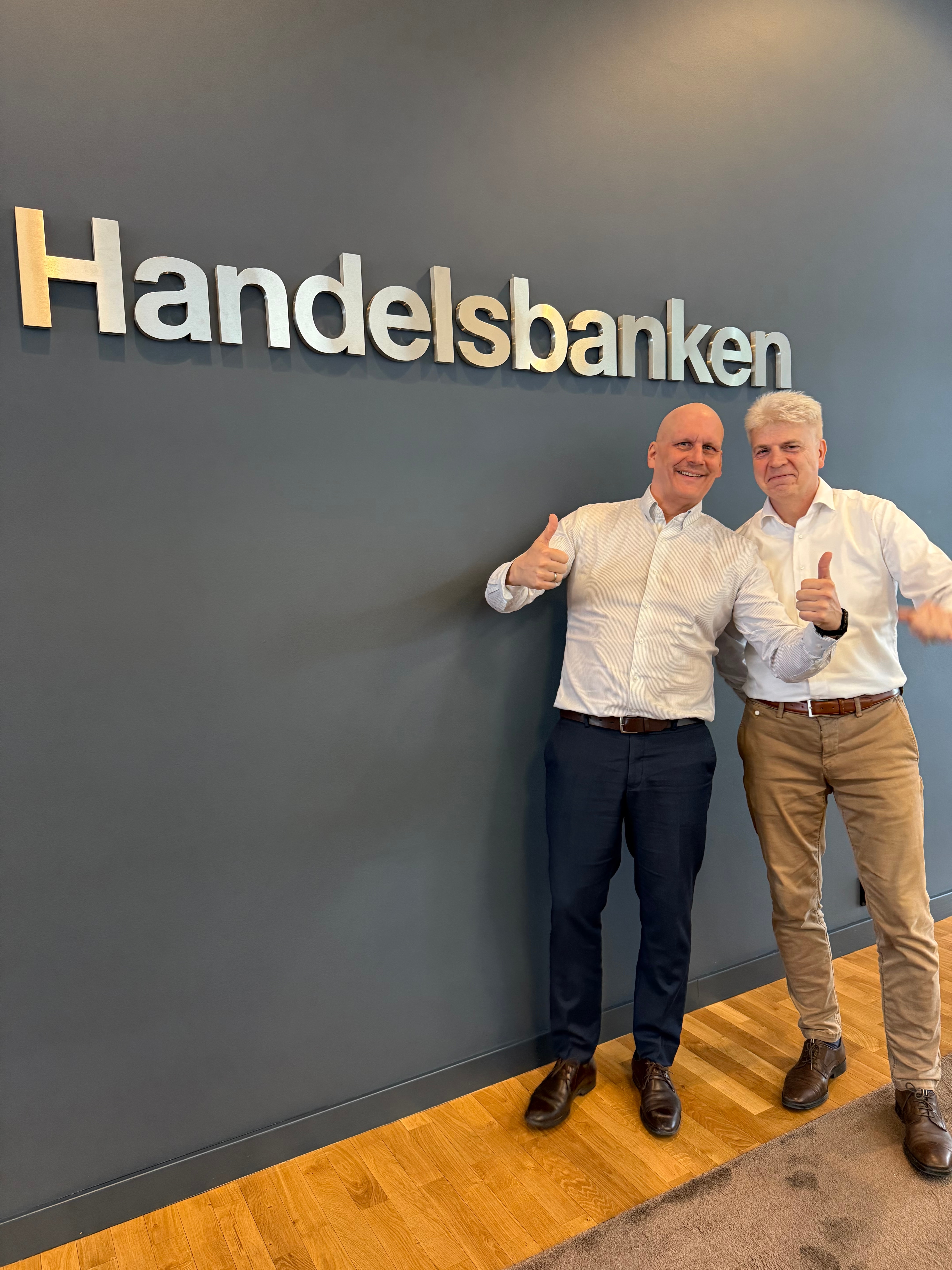 Handelsbanken er med videre!